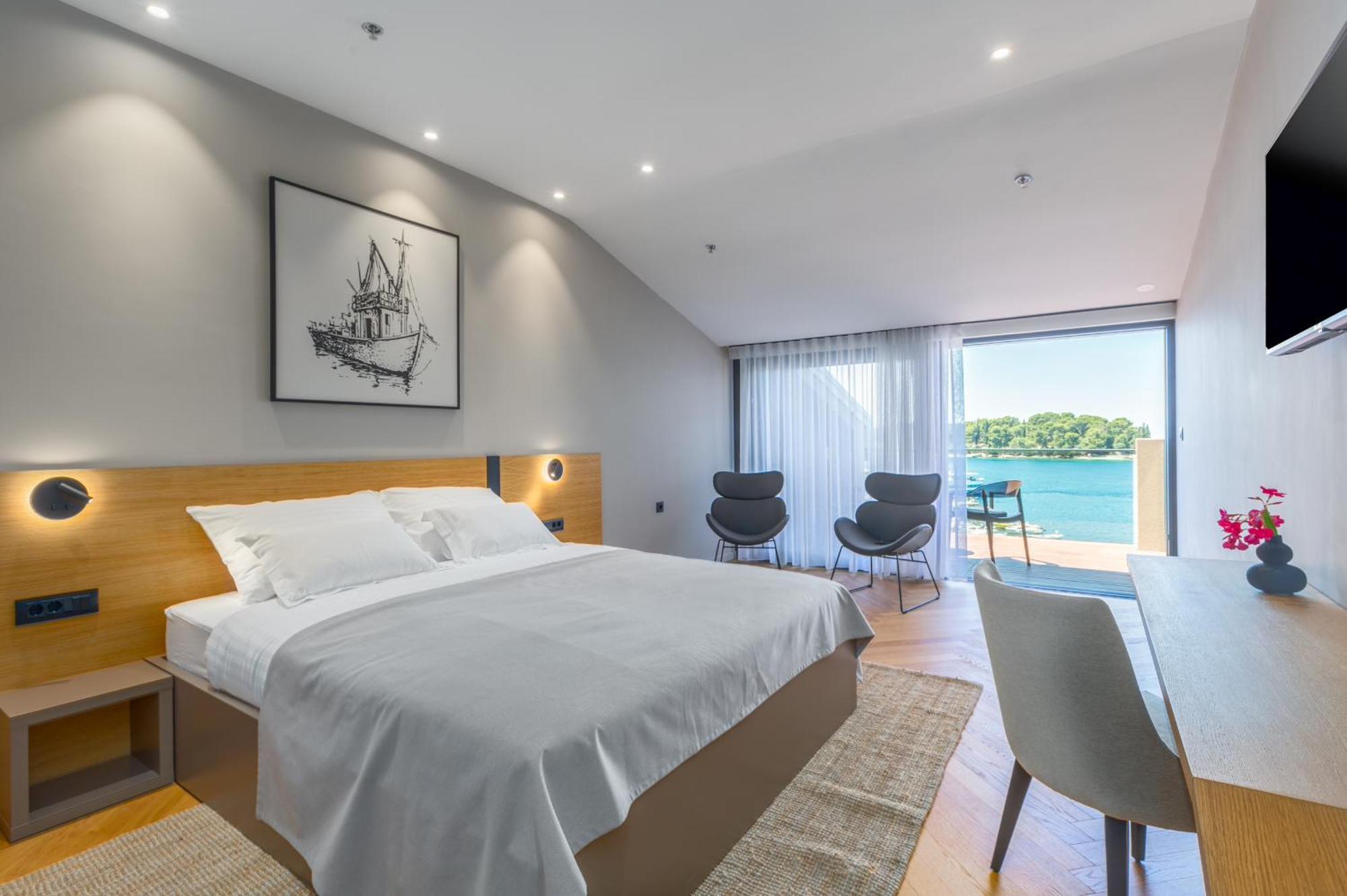 Hotel Squero Ровинь Экстерьер фото