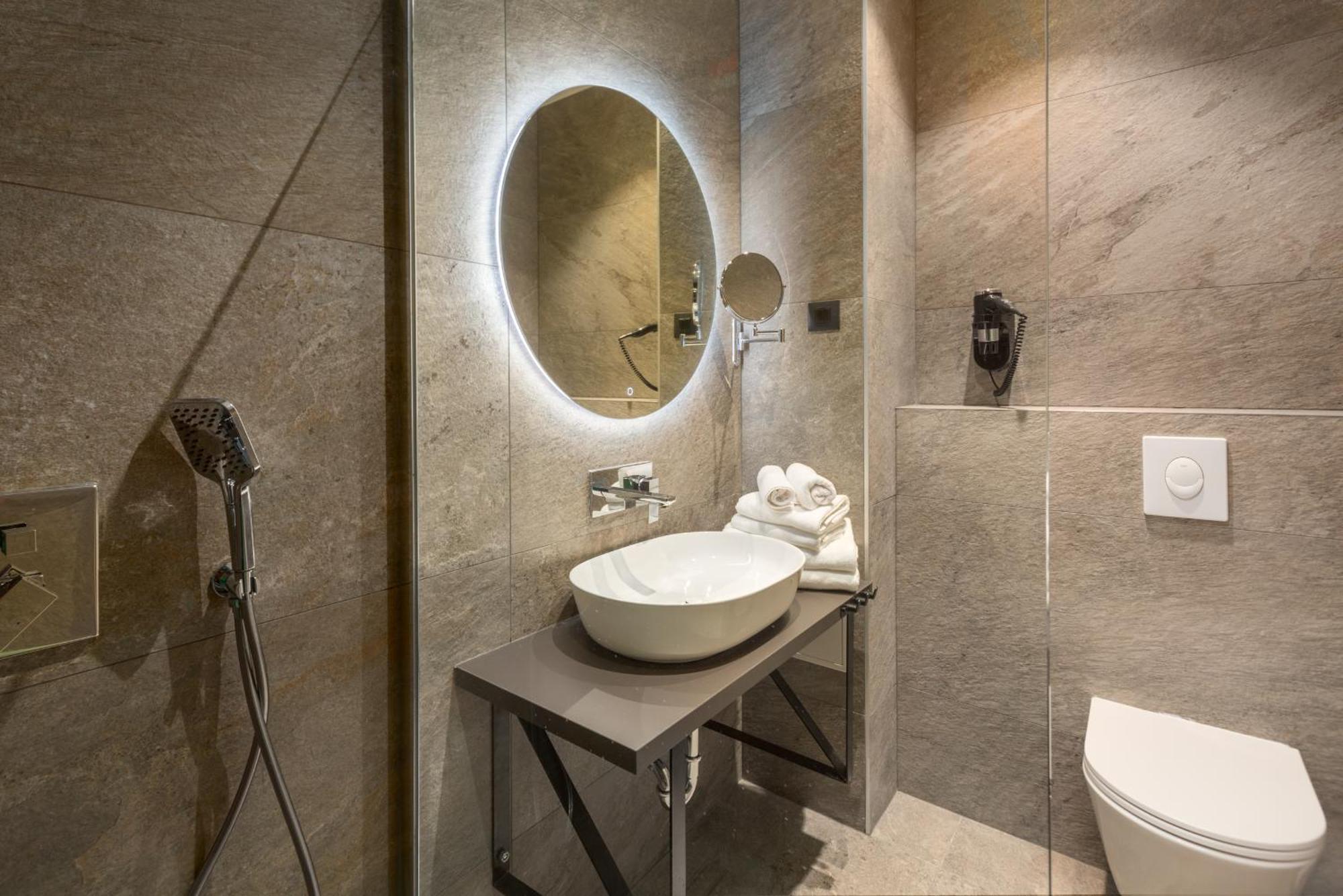 Hotel Squero Ровинь Экстерьер фото