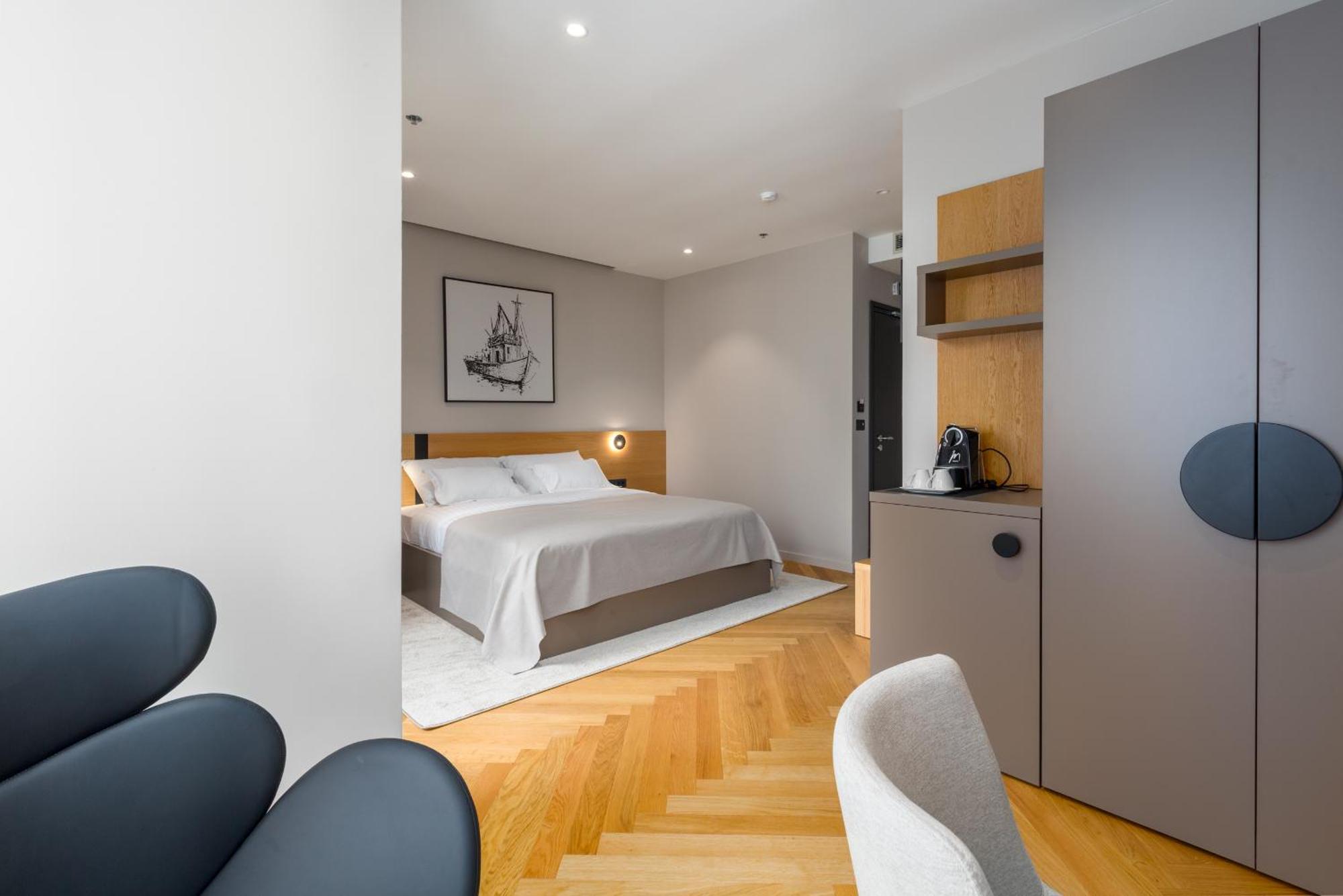 Hotel Squero Ровинь Экстерьер фото
