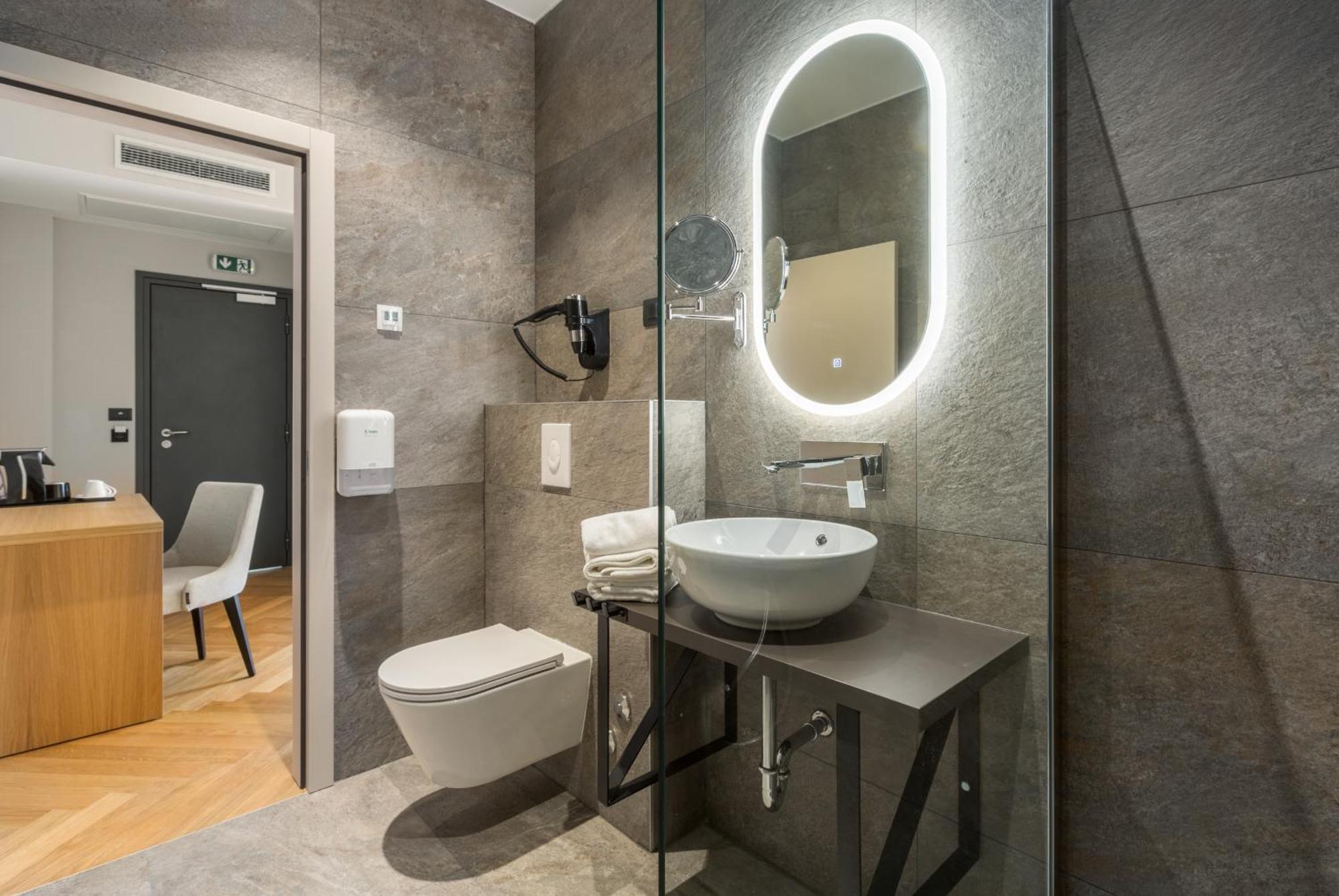 Hotel Squero Ровинь Экстерьер фото