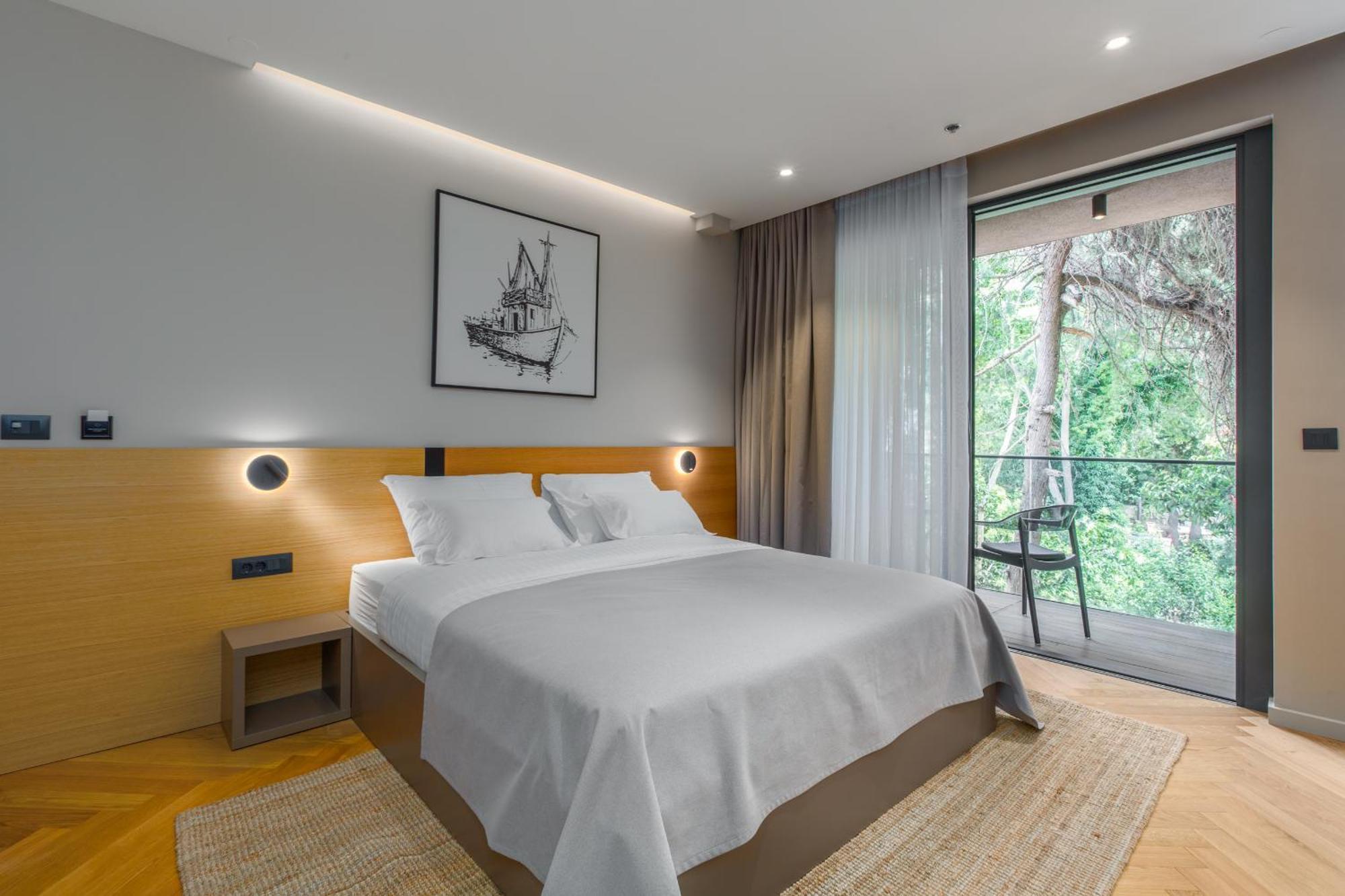 Hotel Squero Ровинь Экстерьер фото